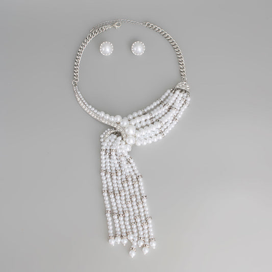 Asymmetric White Pearl Set