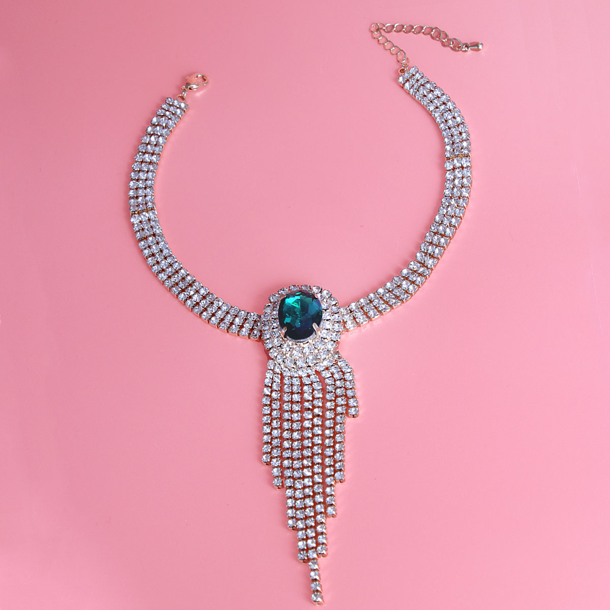 Green Frame Fringe Rhinestone Choker