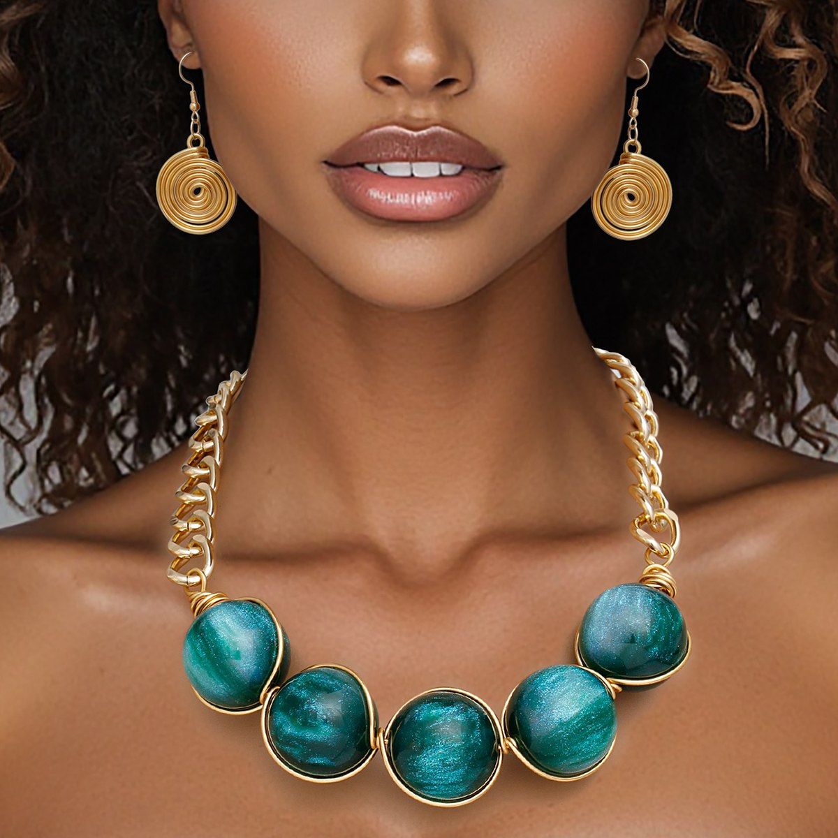 Collar Green Galactic Bead Gold Chain Necklace