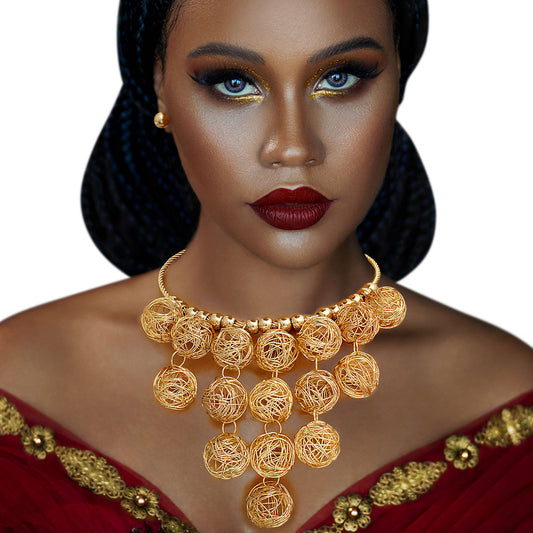 Gold Wire Ball Necklace